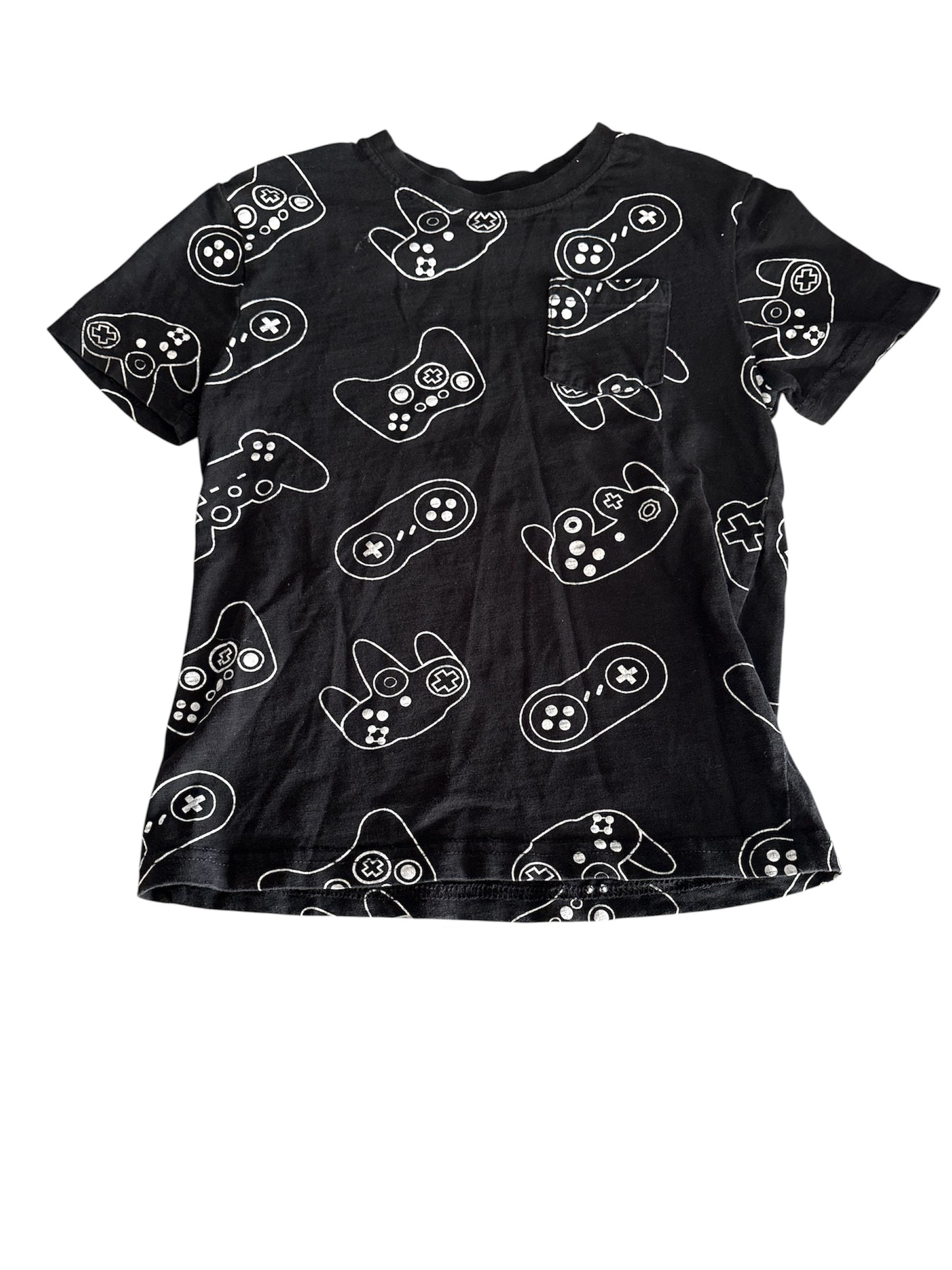 Gamer shirt size 4-5