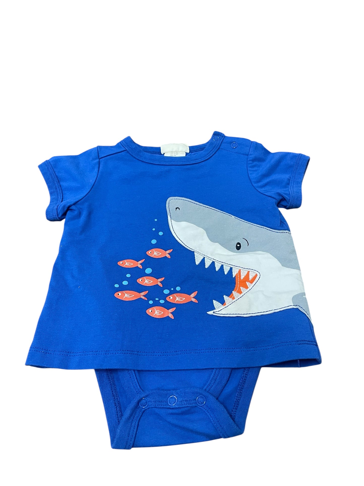 T-shirt Over Onesie Size 6/9 Months