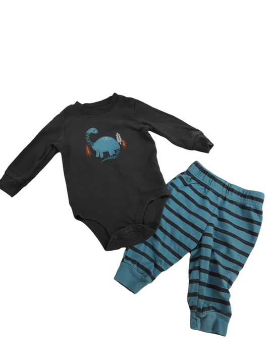 Boys 2 pc set size 3-6months