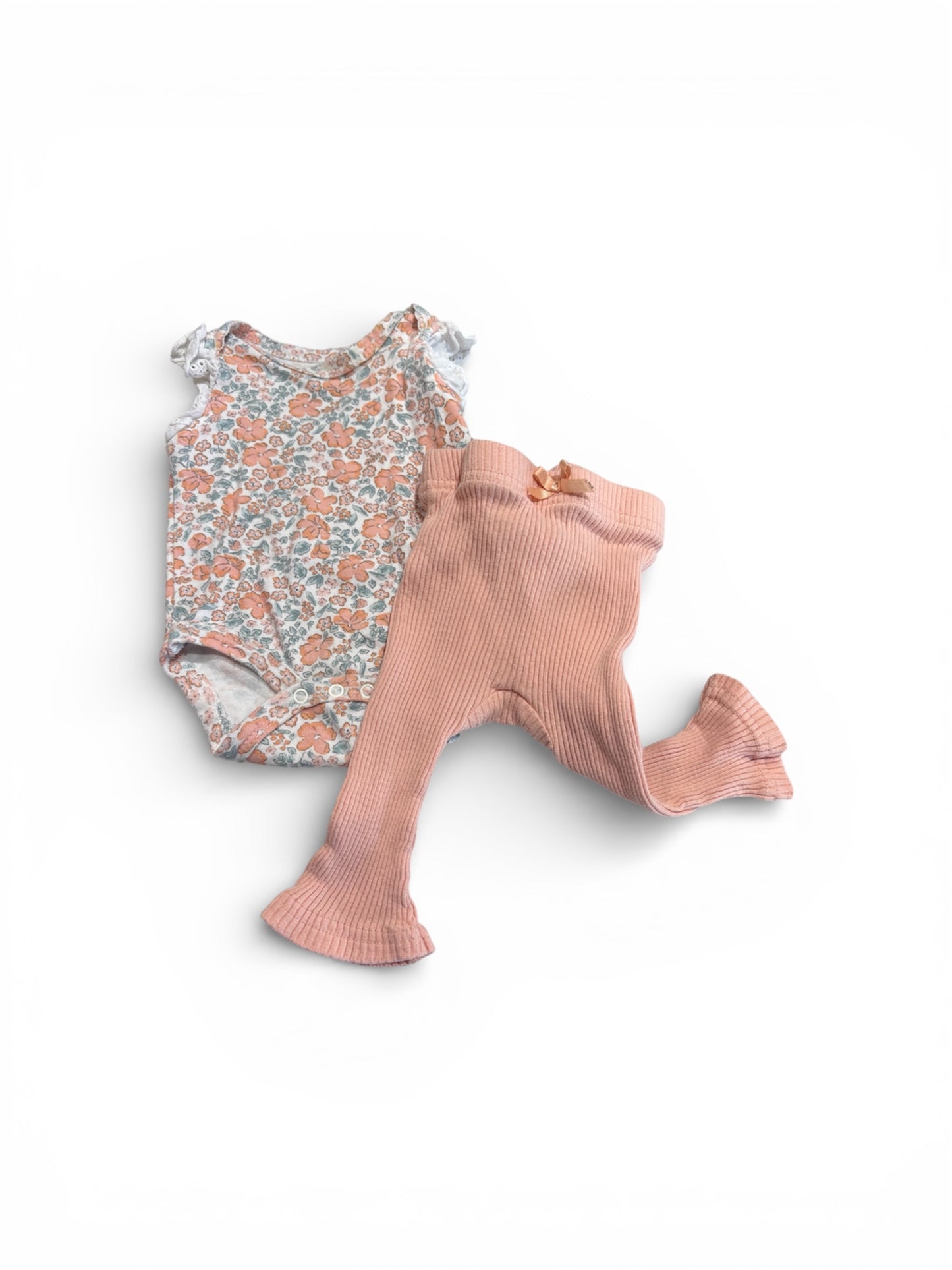 Floral 2 pc outfit 0-3m