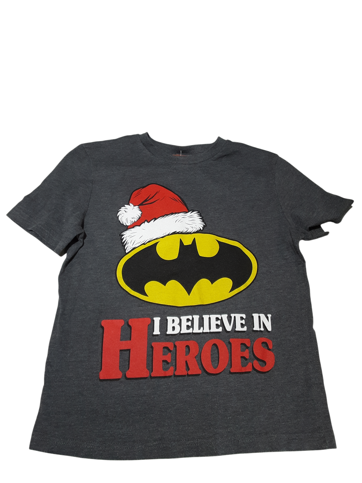 I believe in heroes tee size 6-7