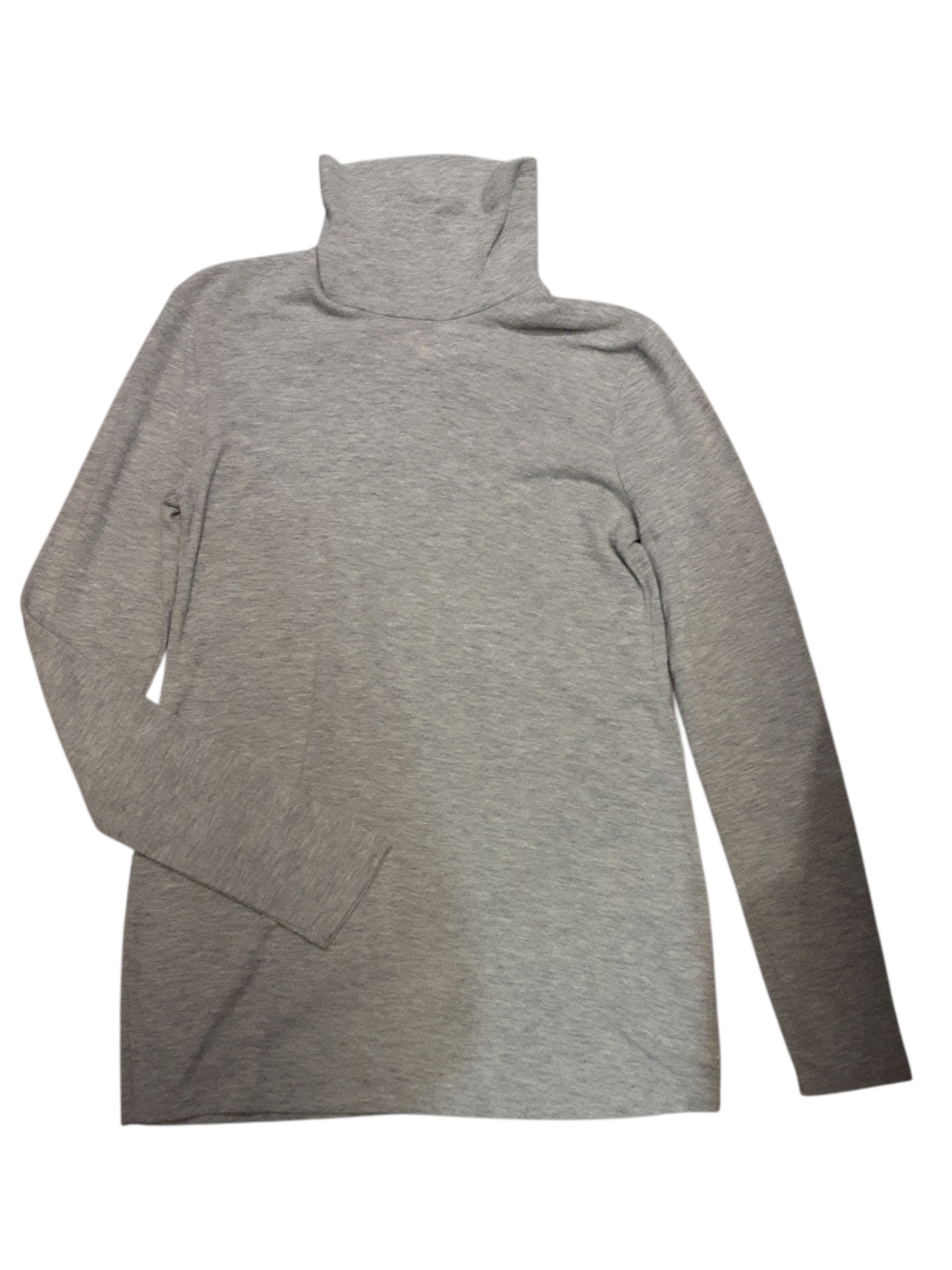 Turtleneck size M