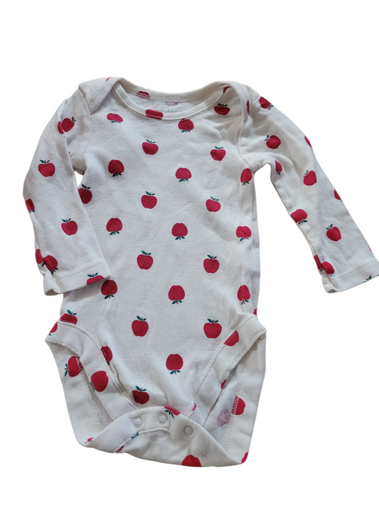 Apple sz 3-6m