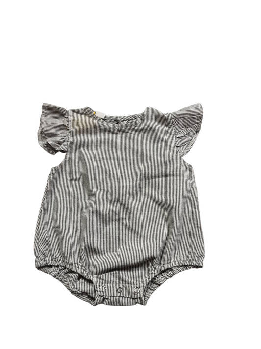 Pin Stripped size 6-12m