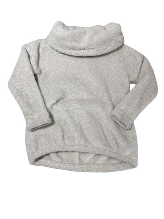 Fuzzy turtleneck 3T