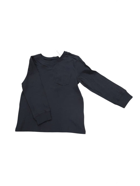 Navy with pocket size 5