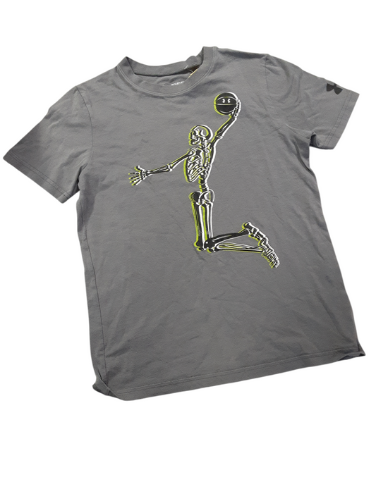 Skeleton playing basketball size 10/12