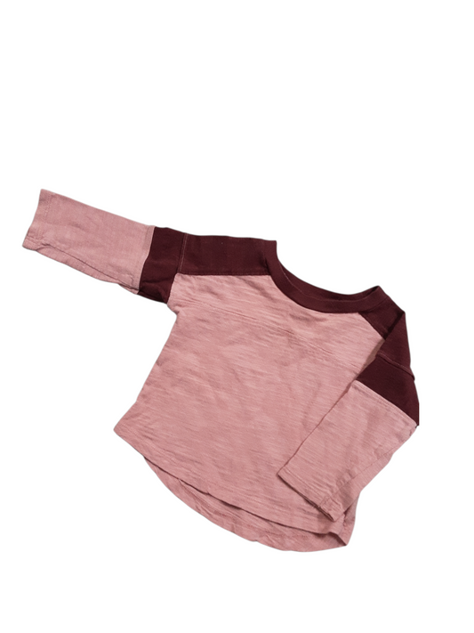 Two colour baseball style size 6-12m