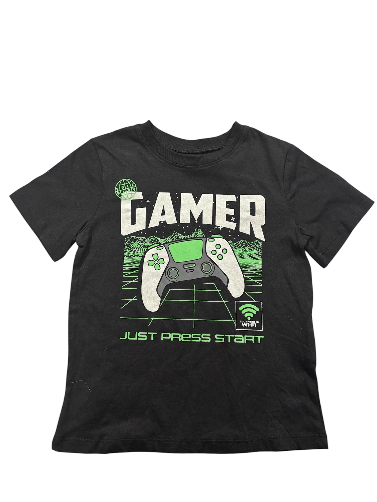 Gamer tshirt. Size 3/4