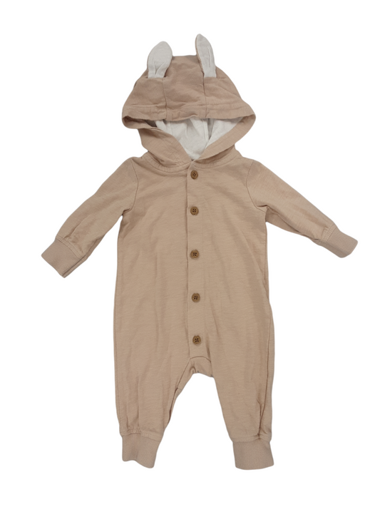 Hooded 1 piece size 3 months