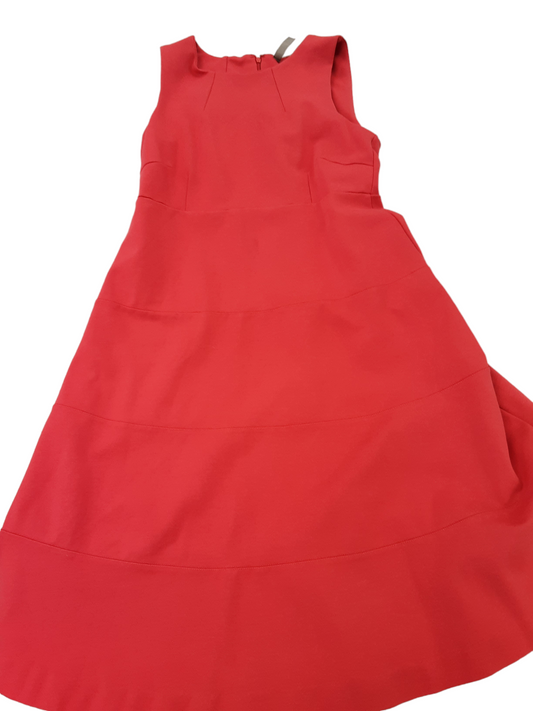 Red maternity dress
