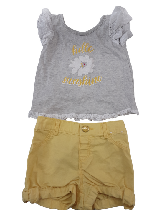 "Hello Sunshine "🌞 top with Yellow shorts size 12-18m
