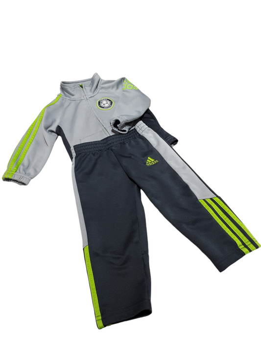 2 Piece Adidas Jogging Set 12 months