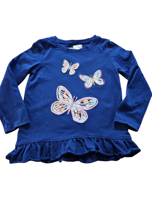 Embroidered butterfly size 2