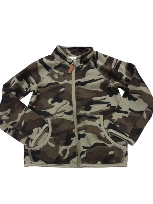 Soft camo jacket size 5