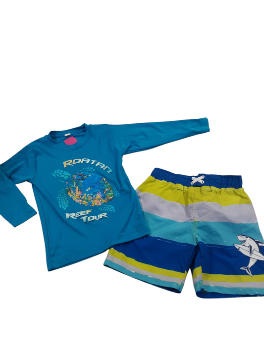 Long sleeve rash guard and swim trunks size 3