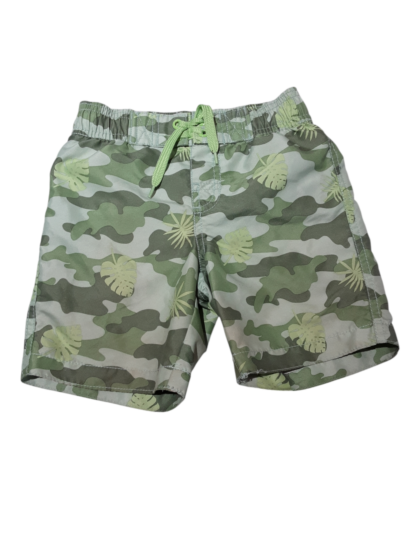 Camo trunks size 3