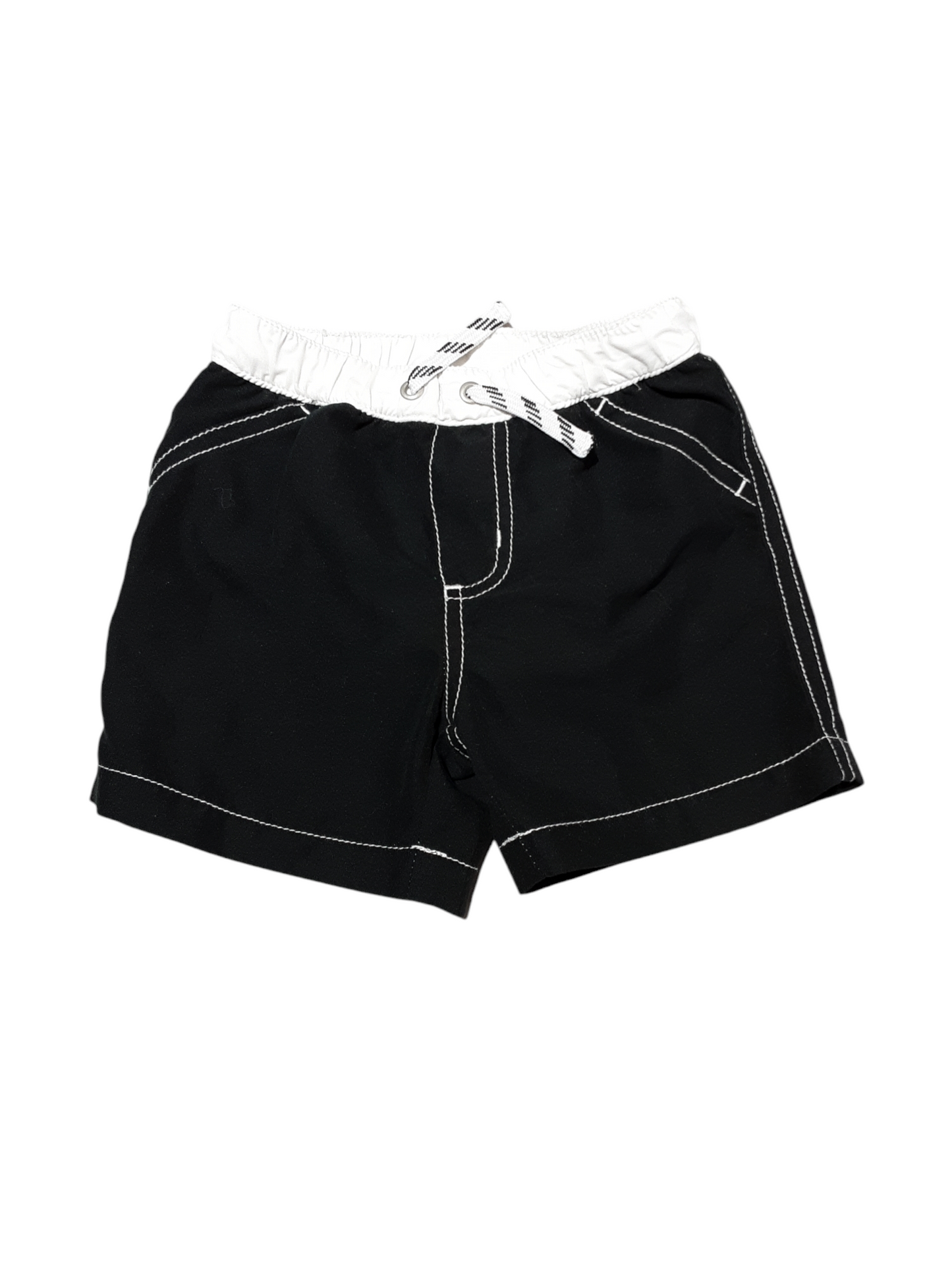 Black and white trunks size 9m