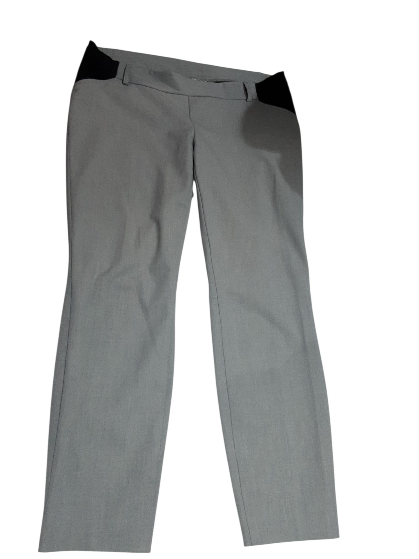 Maternity pants size M