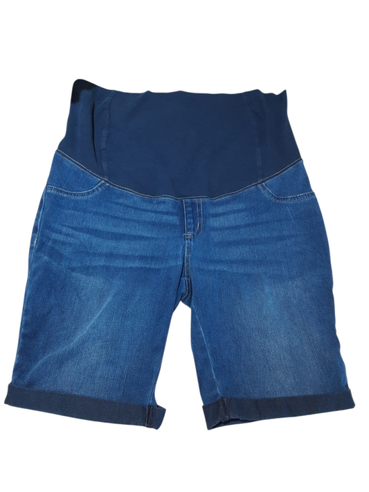 Maternity shorts size large