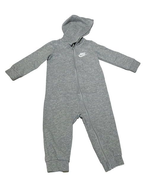 Nike one pc. 18m