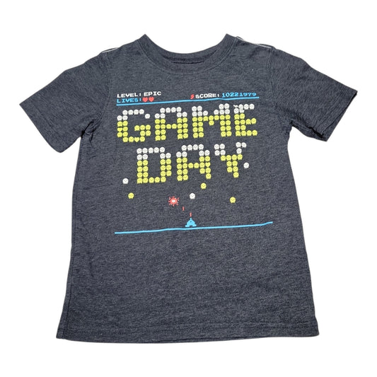 T-Shirt - Size 5