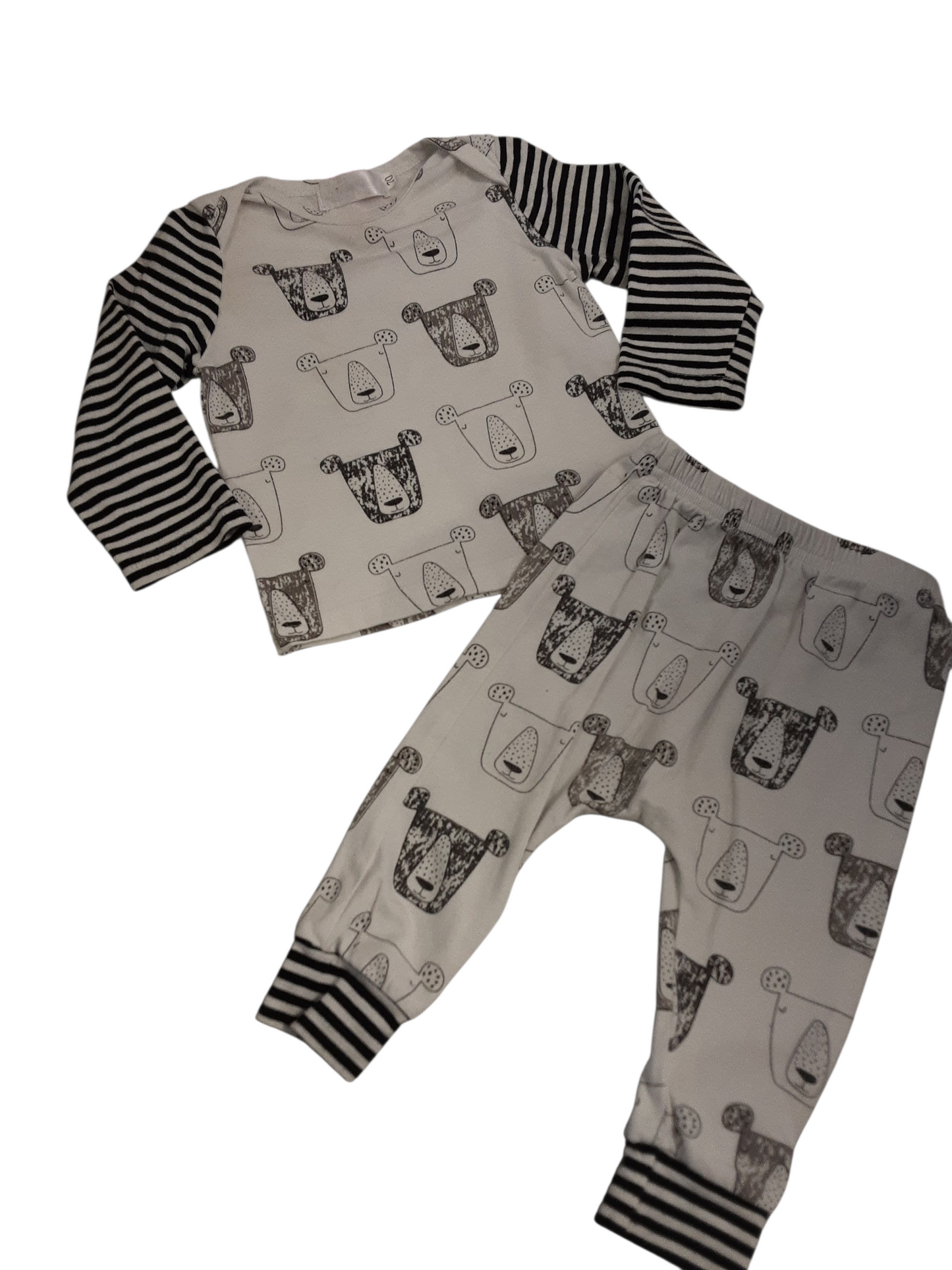 Lightweight 2 pc set size 6months