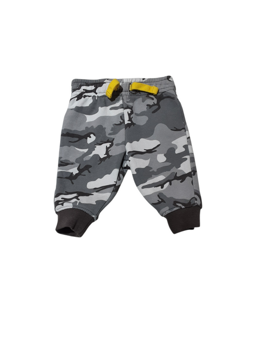 Grey Camo Sweatpants, size 0-3m